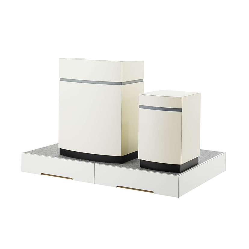 Flower pedestal